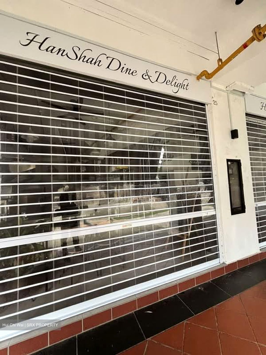 Mackenzie Road (D9), Retail #558426391